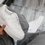 Pilihan Sepatu yang Tepat untuk Kegiatan Harian Anda